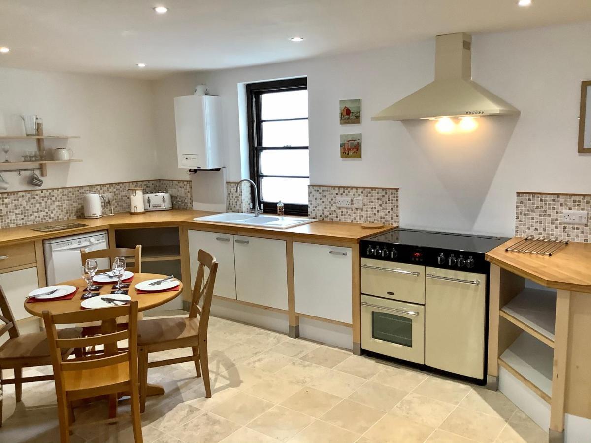 Scarborough House - Adults Only Holiday Home Torquay Exterior photo